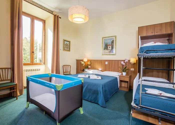 特拉斯提弗列酒店 3* 罗马