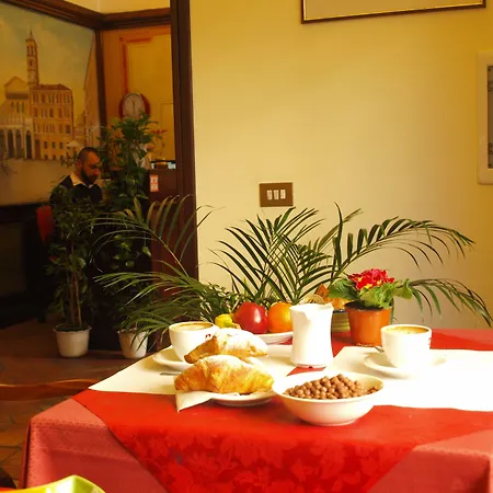Trastevere Hotel