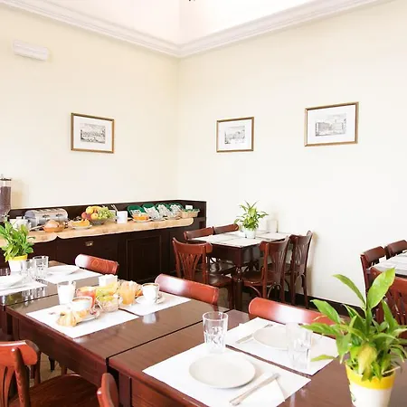 Trastevere ホテル ローマ